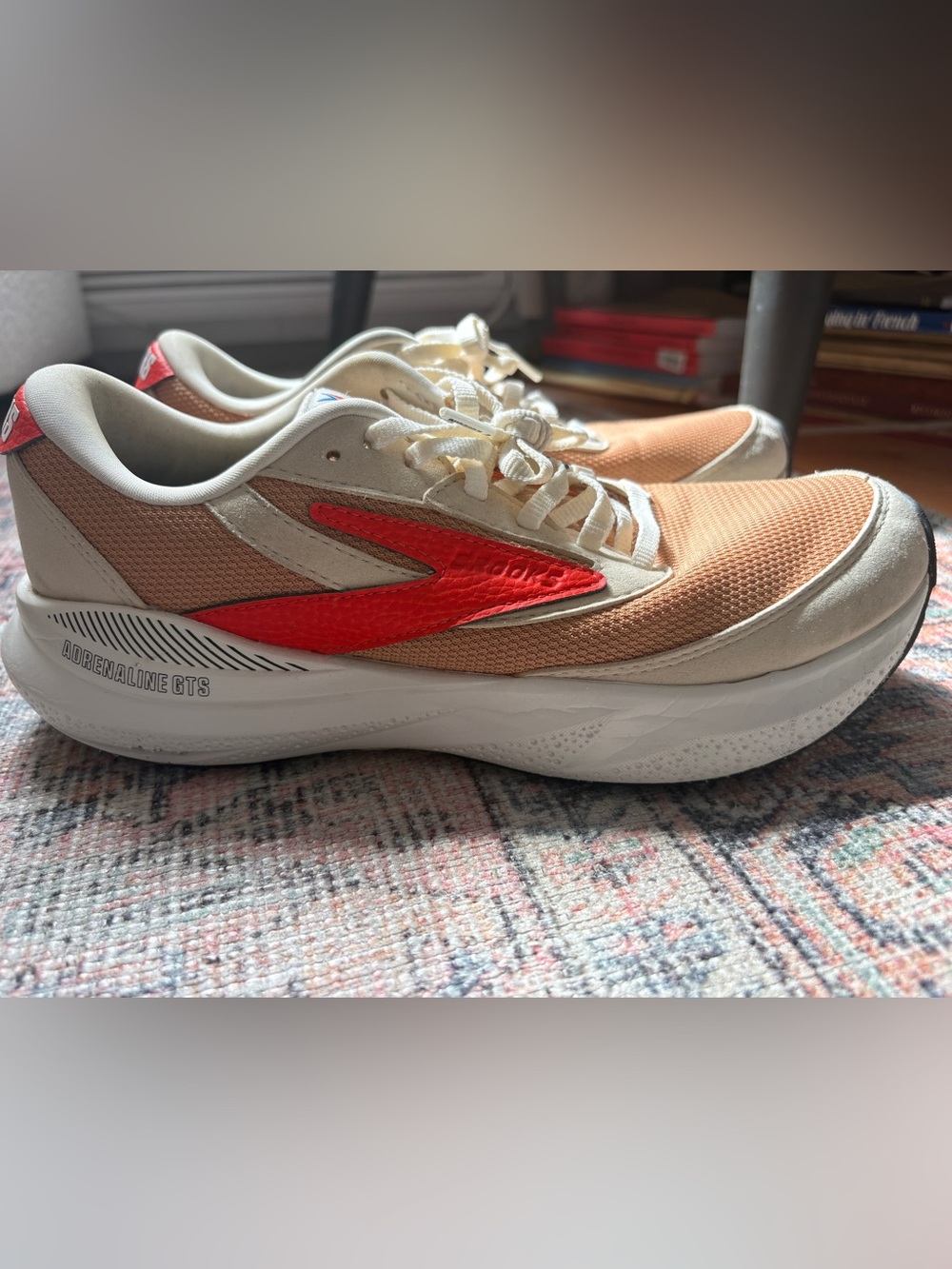 Brooks Adrenaline GTS 24 Running Shoes Anthropologie Color-way Size 9.5